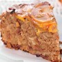Cake with persimmon and cognac