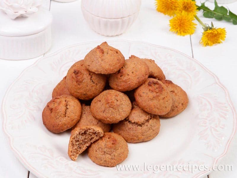 Cookies with apples, cranberries and walnuts