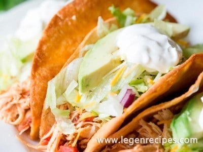 Slow Cooker Mexican Shredded Chicken Tacos