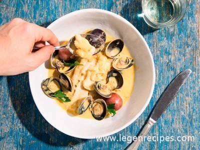 Braised Bass and Clams in White Wine and Cream