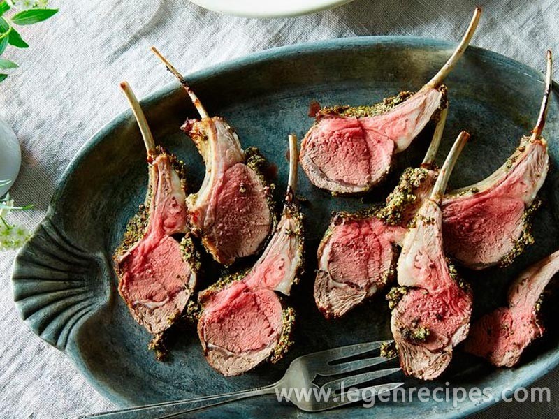Herb and Mustard-Crusted Rack of Lamb