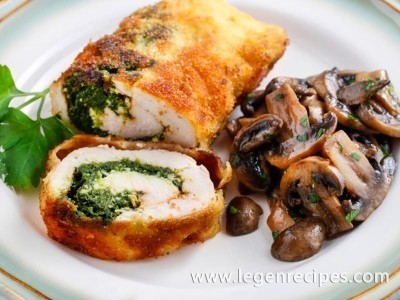 Recipe for chicken roulade with spinach and mushrooms