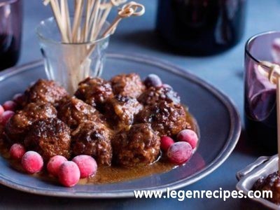 Slow-Cooker Cranberry Chipotle Meatballs