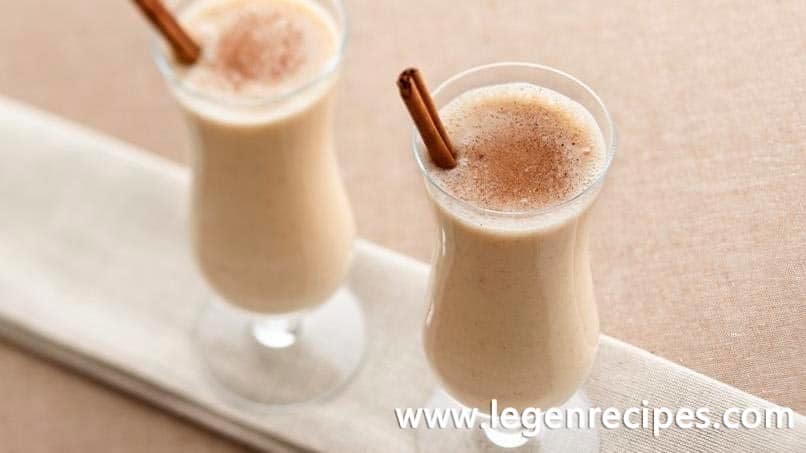 Spiced Caramel-Banana Smoothies - Legendary Recipes %